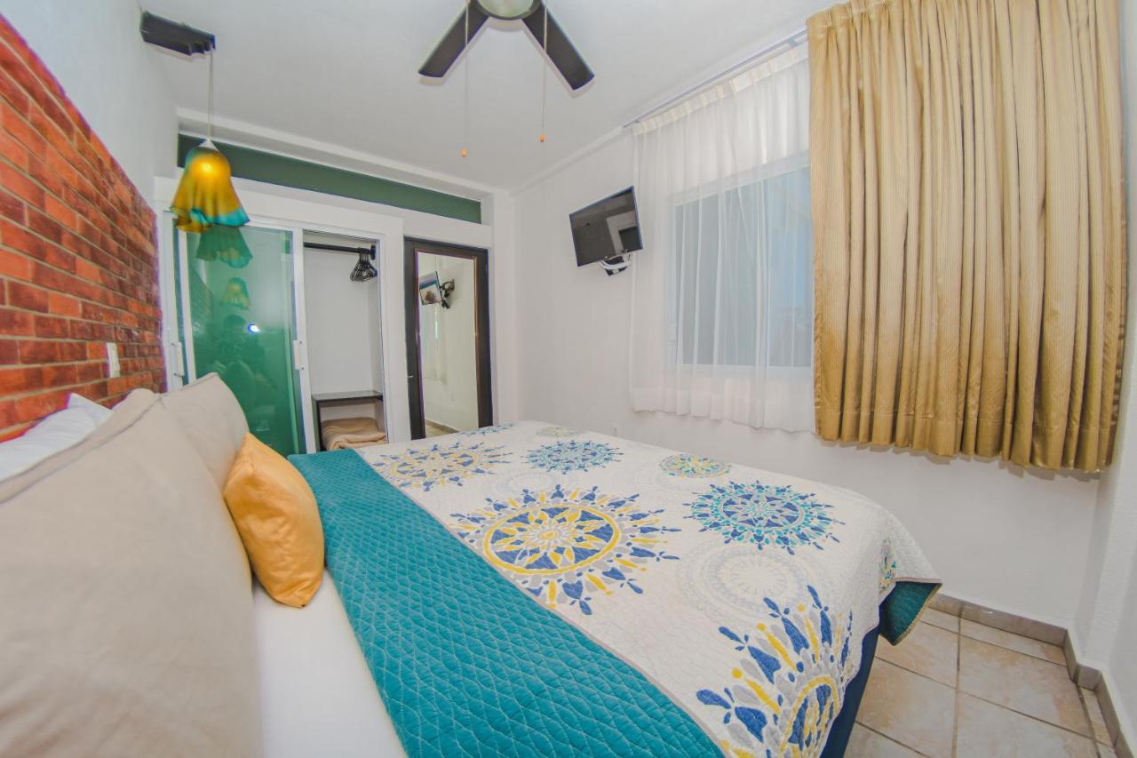Hotel Suites Nadia Puerto Vallarta Exteriör bild