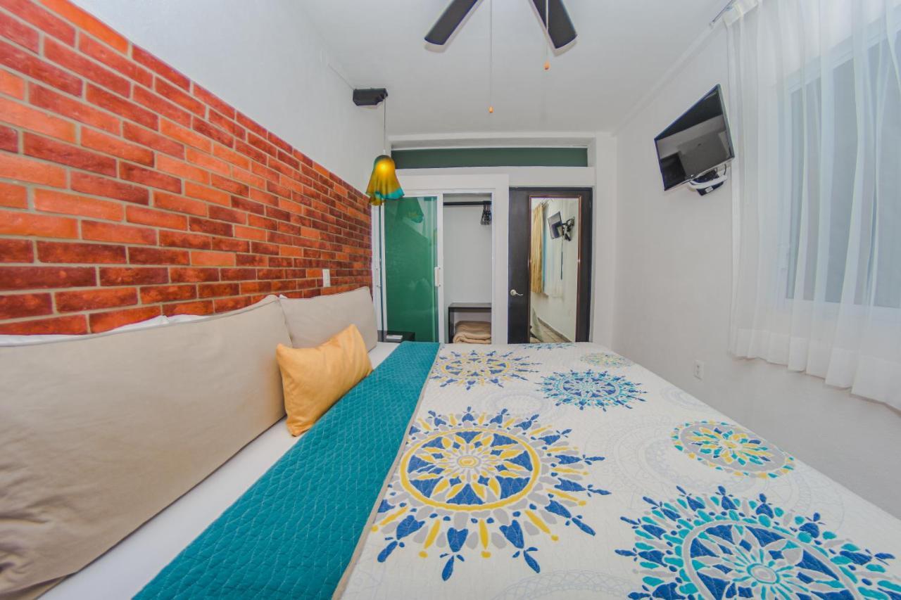 Hotel Suites Nadia Puerto Vallarta Exteriör bild