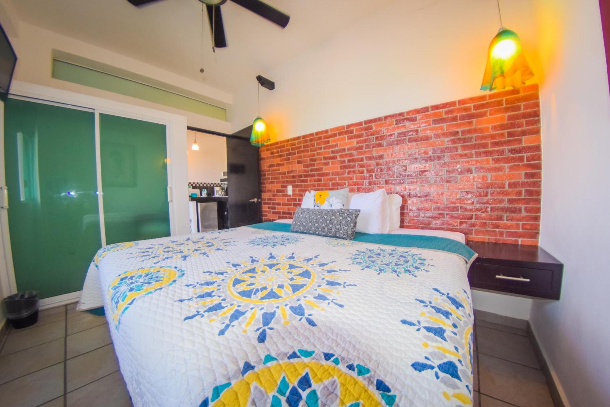Hotel Suites Nadia Puerto Vallarta Exteriör bild