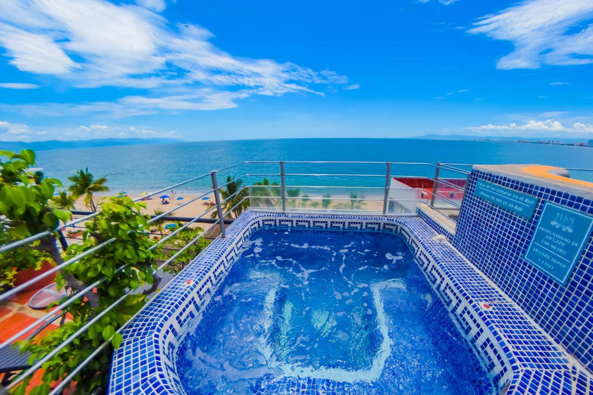 Hotel Suites Nadia Puerto Vallarta Exteriör bild