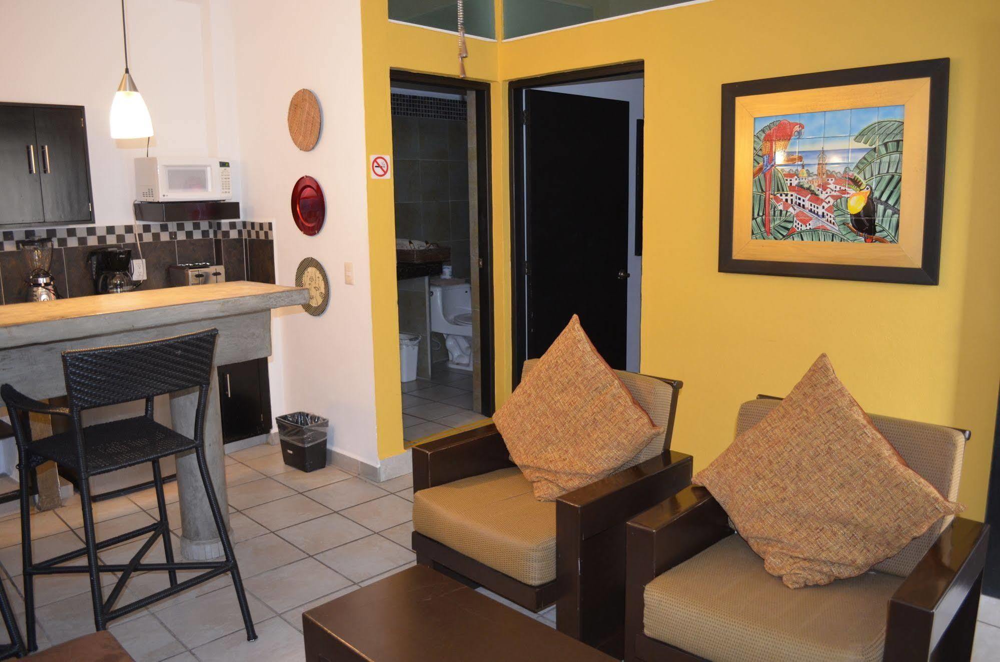 Hotel Suites Nadia Puerto Vallarta Exteriör bild